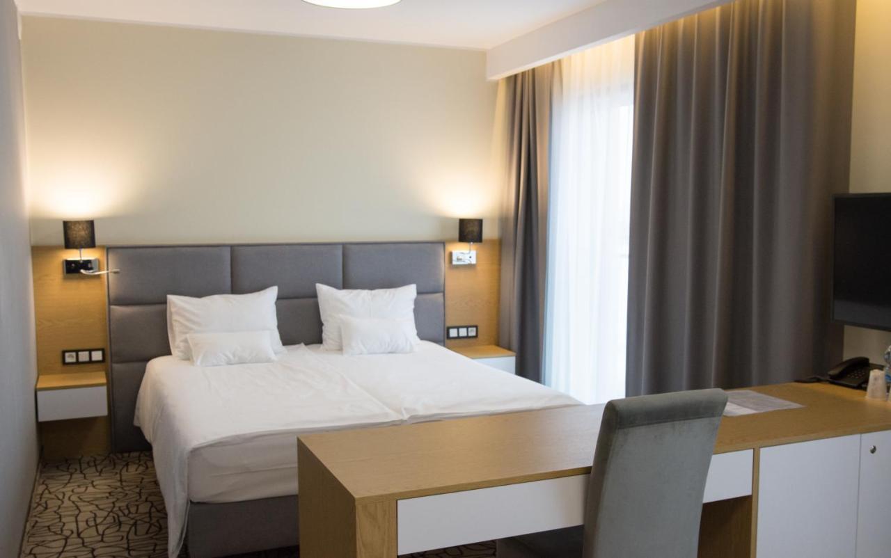 Aparthotel Termy Унеюв Екстер'єр фото