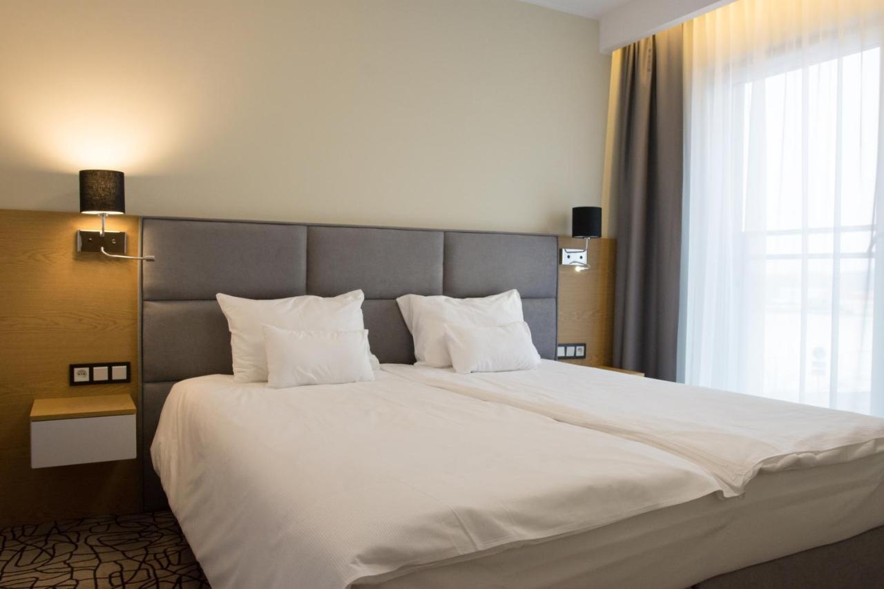 Aparthotel Termy Унеюв Екстер'єр фото