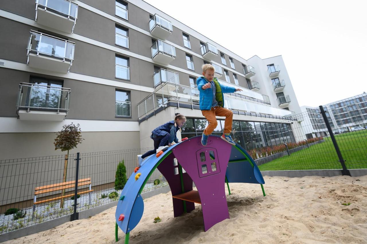 Aparthotel Termy Унеюв Екстер'єр фото