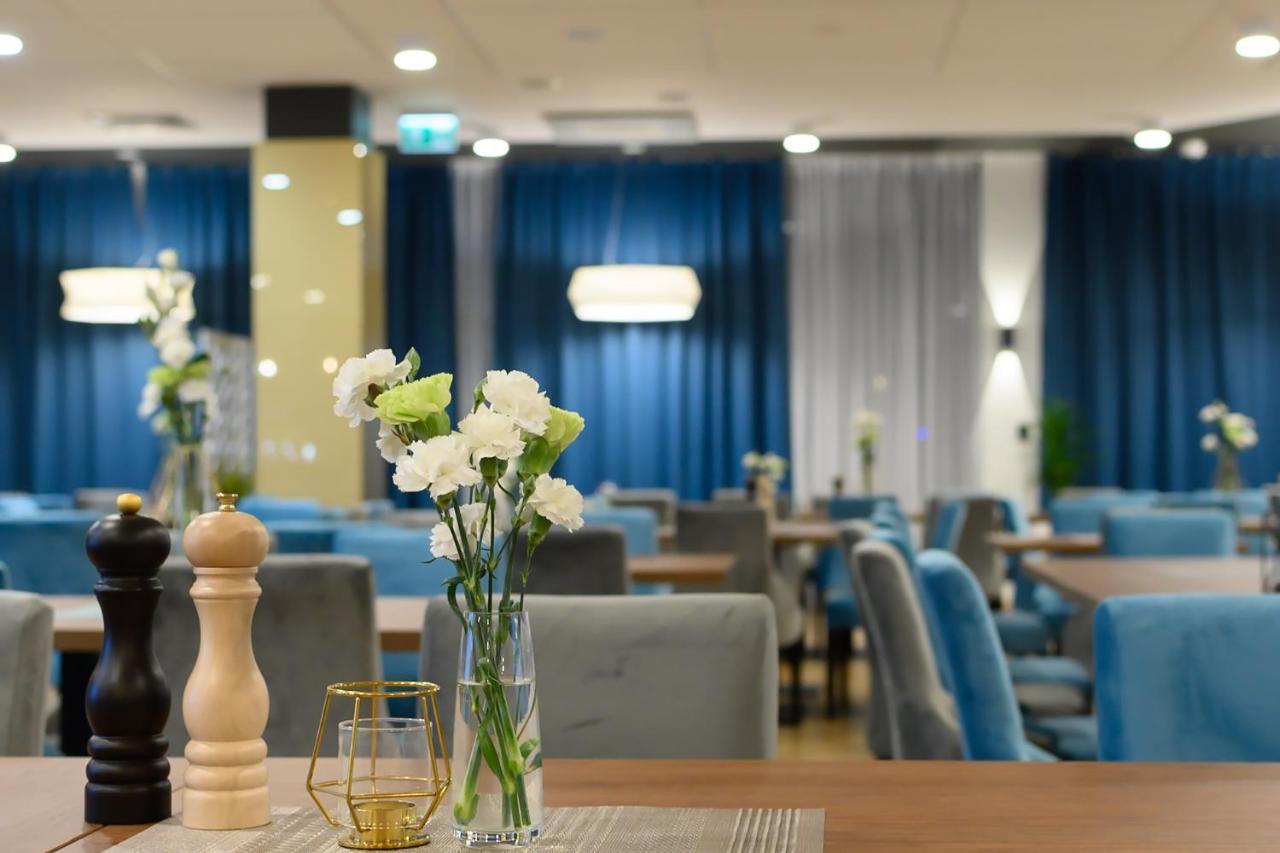 Aparthotel Termy Унеюв Екстер'єр фото